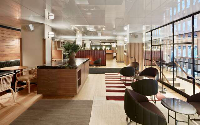 Alexandra Barcelona Hotel, Curio Collection by Hilton