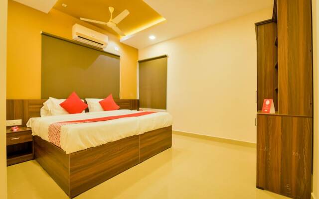 Kadavil Suites by OYO Rooms