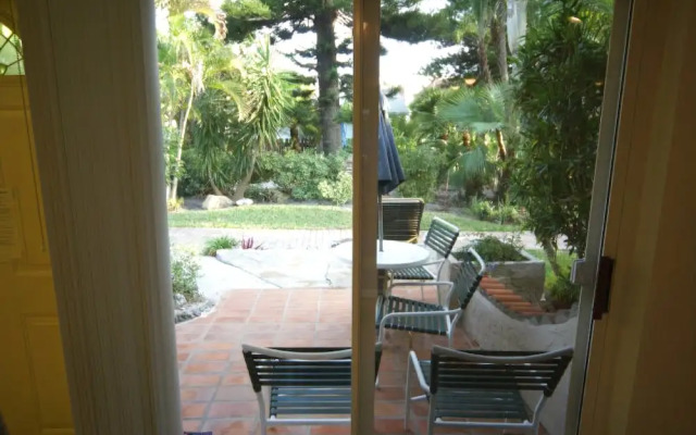 Sandpiper Inn