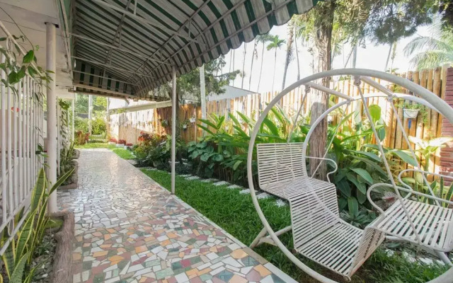 Hotel Humanity by RedDoorz