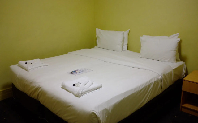 Stay at Hotel Steyne