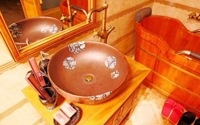 丽江居山行客栈