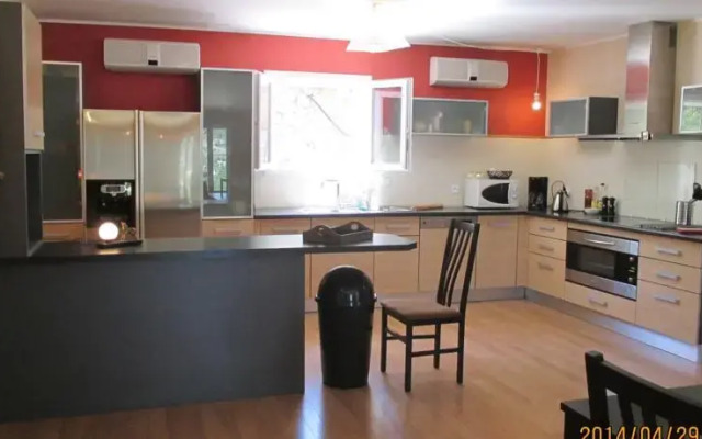 Maison Piscine 350 metre centre ville!