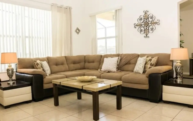 1010 Tourmaline Dr 5 Bedroom Home