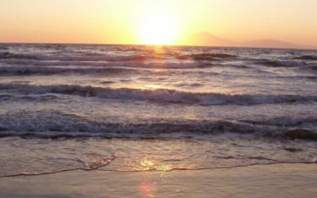 Kastro Beach Hotel