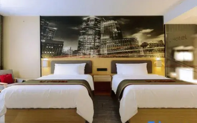 Youjia fashion boutique hotel