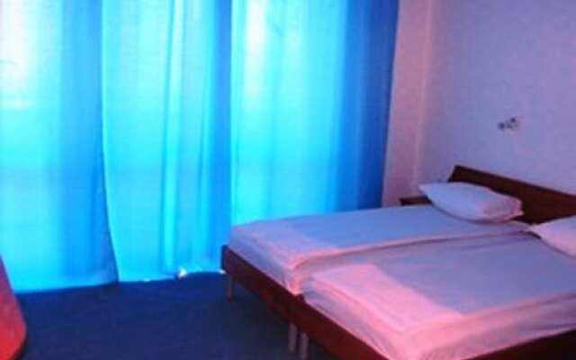 Dirossi Hotel