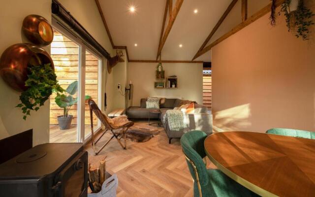 ZEN-Bungalow NO 3 met sauna en hottub