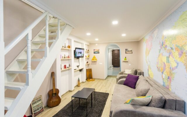 Falcon Apartments - Solo