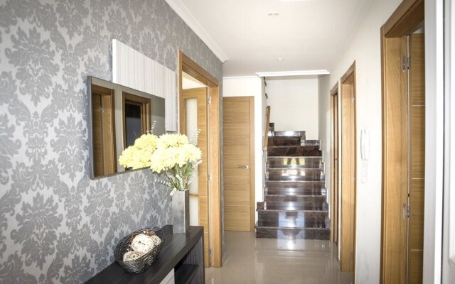 House With 4 Bedrooms in Burela, With Wonderful sea View and Enclosed
