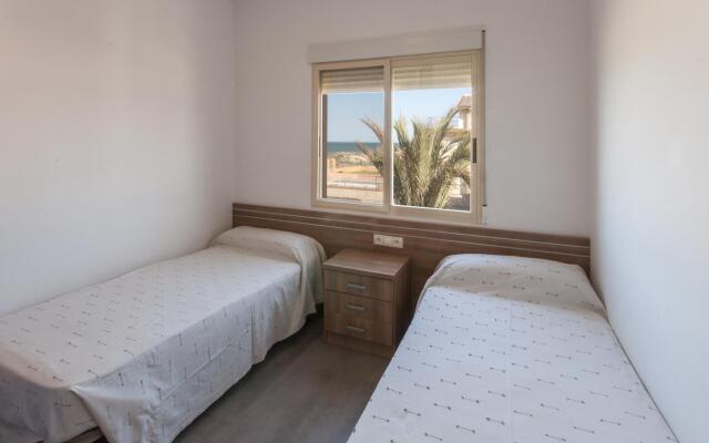 LLEBEIG 2 - Apartment with sea views in OLIVA. Free WiFi