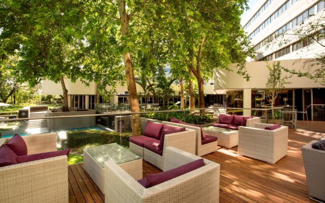 The Maslow Hotel, Sandton