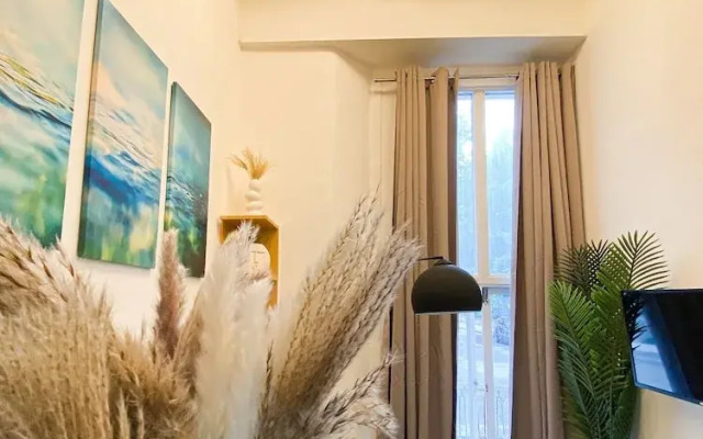Modern studios Close to Hyde Park