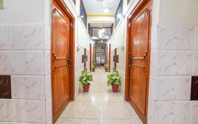 OYO Flagship 61031 Naini View Guest House