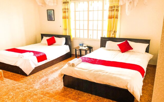Hai Quyen Thien Cu Hotel