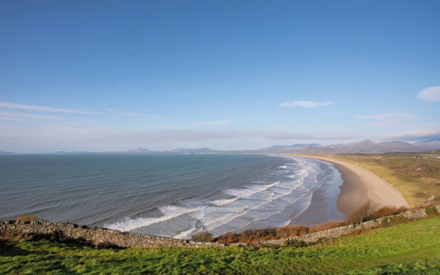 Harlech Apartments - Branwen