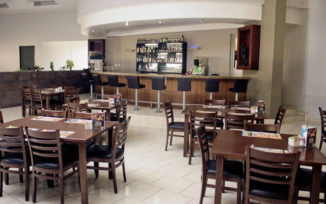 Hotel Maioris Guadalajara