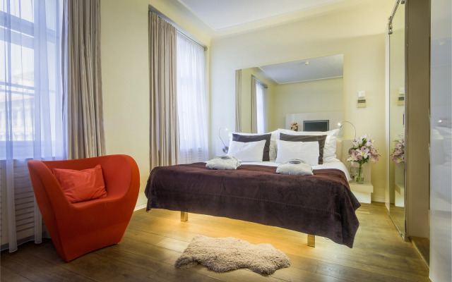 Hotel Three Storks