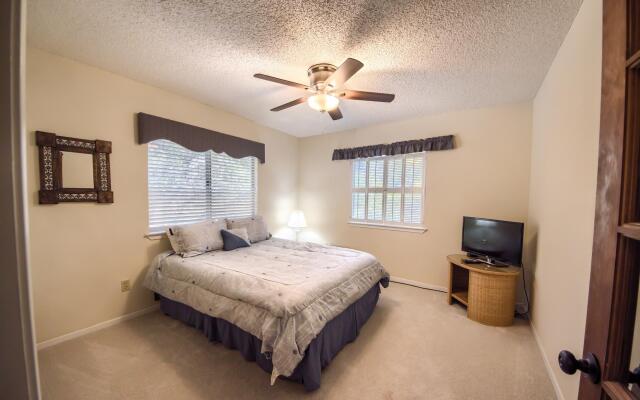 Blue Diamond Retreat CL 1055