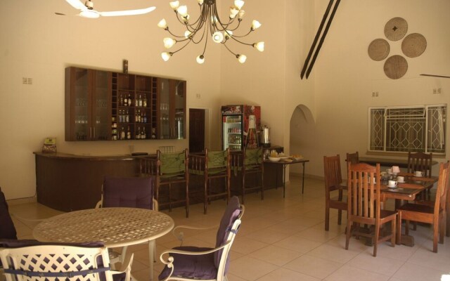 Guest Paradise Lodge