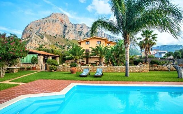 Villa Carta