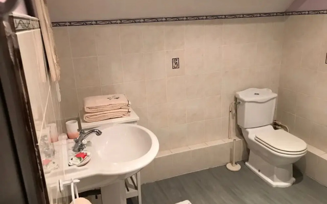 Sans Souci Bed and Breakfast with Restaurant