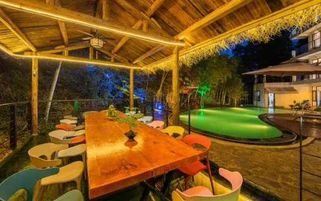 Bamboo and Suite by the River in MT.Mogan