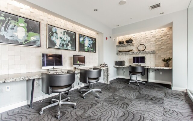 Kasa Alexandria Apartments