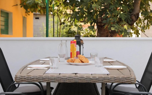 Luxury Apartment Bella