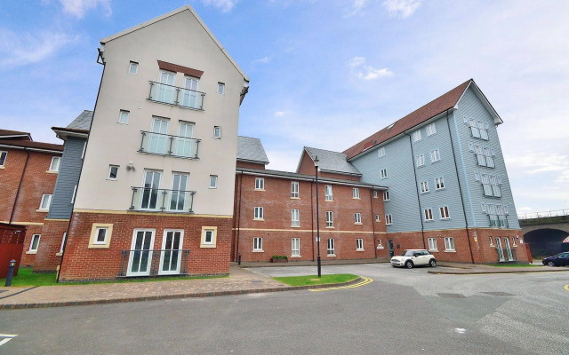 Racecourse Serviced Apartments