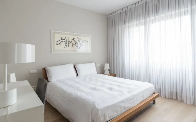 Four Stars Aparthotel