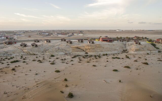 Desert Breeze Lodge