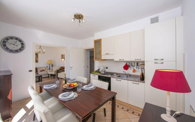 Porto Letizia Mimosa 1