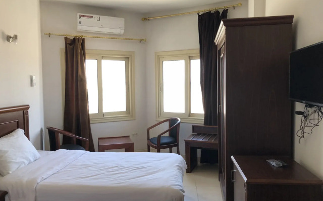 Royal NJ Hotel