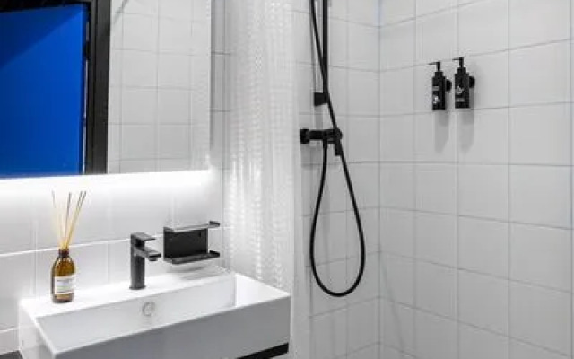 Apartments Rental SPB on Ordzhonikidze street, 44A
