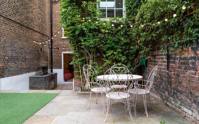 Lavish Townhouse With Garden - Primrose Hill