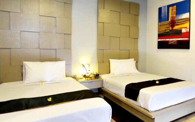 The Cave Hotel