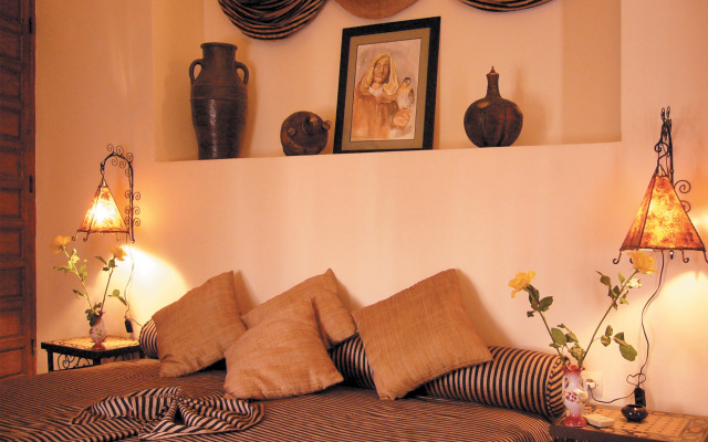 Riad Amina