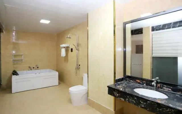 Bianmaocheng Hotel