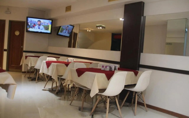 Hotel Alpino
