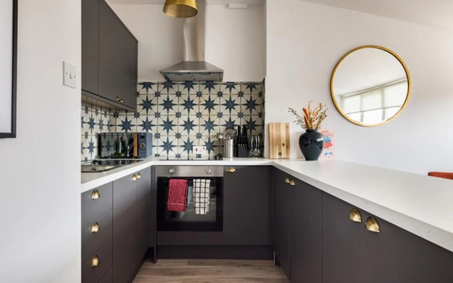 The West Hampstead Retreat - Modern & Bright 1bdr Apartment