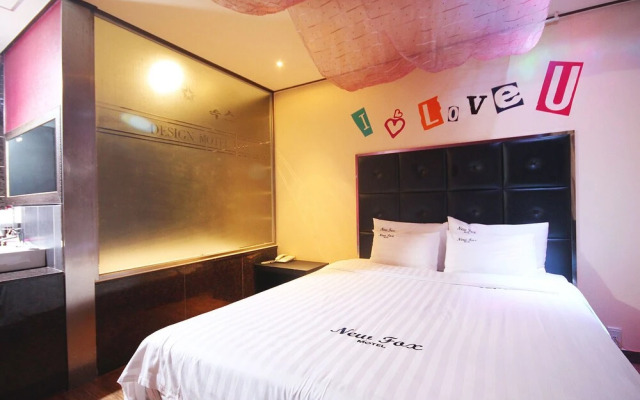 Gunsan Fox Tourist Hotel