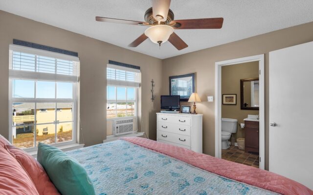 Pelican Roost 2 Bedroom Townhouse by RedAwning