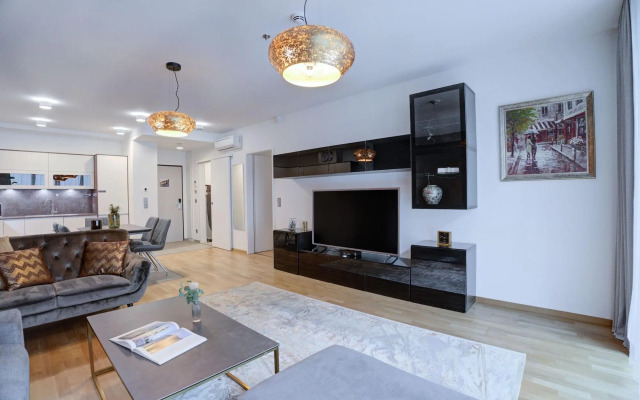 Emerald Downtown Suites