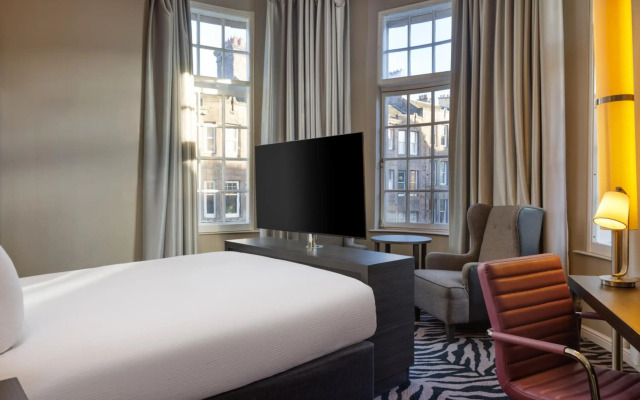DoubleTree by Hilton Edinburgh City Centre
