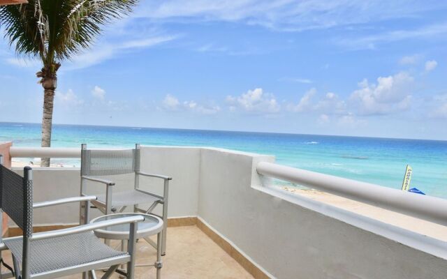 Villas Cancun Concorde by Casago