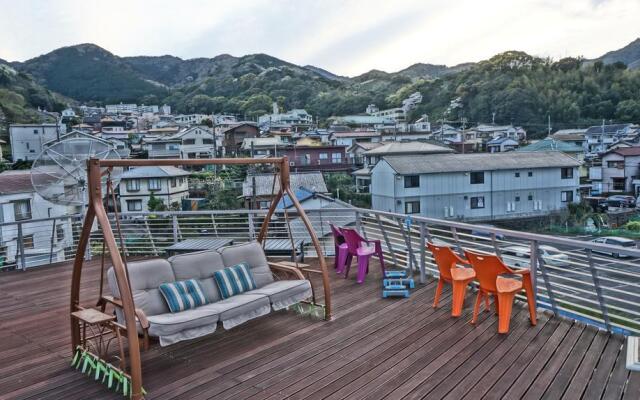 Atami Red House