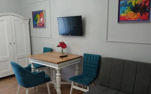 Villa Lucia Apartments & Rooms