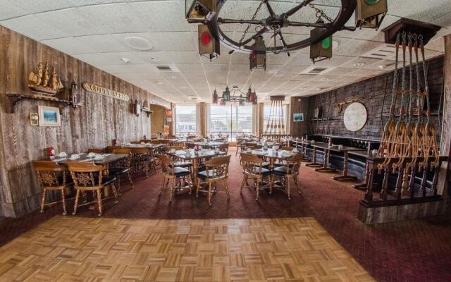 Windjammer Motor Inn