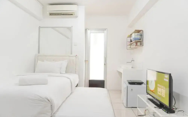 Good And Nice Studio At Green Bay Pluit Apartment